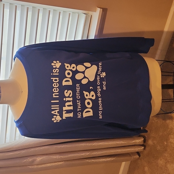 Women's Dog Sweatshirt - Picture 1 of 4